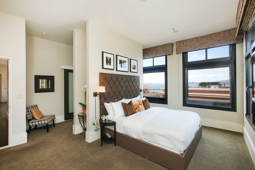 Luxury listing of the day Russian Hill condo with view of San