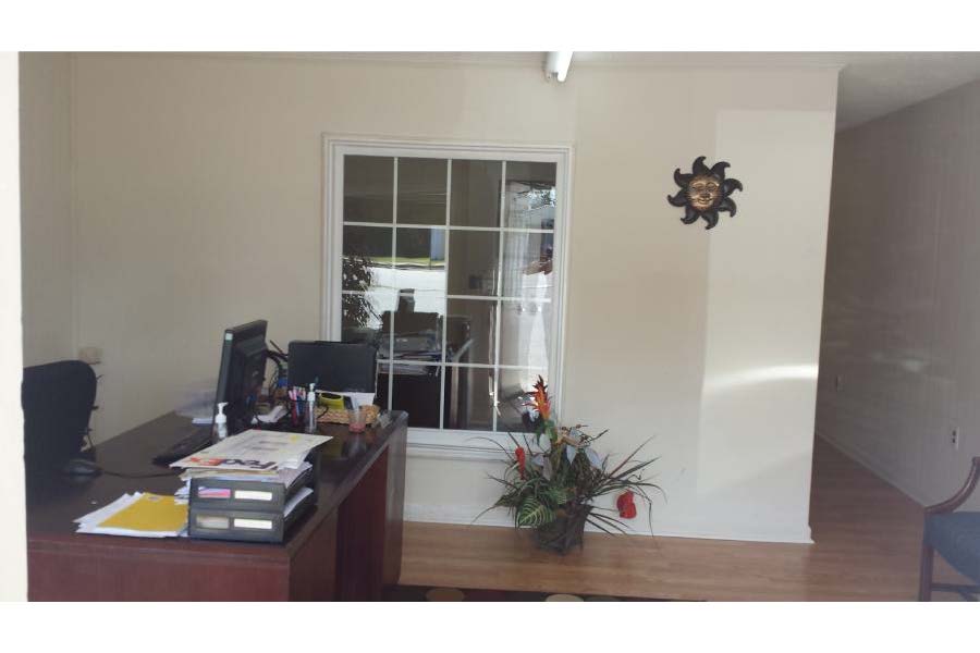 Erica Simpson 'The box is nowhere in sight' Inman