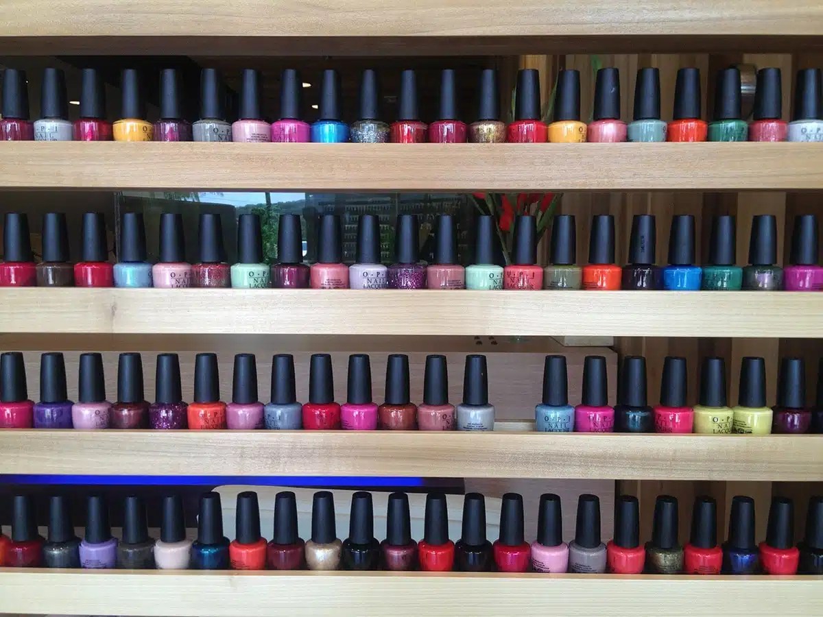 Avenue Nails ber + Studio, Inc.