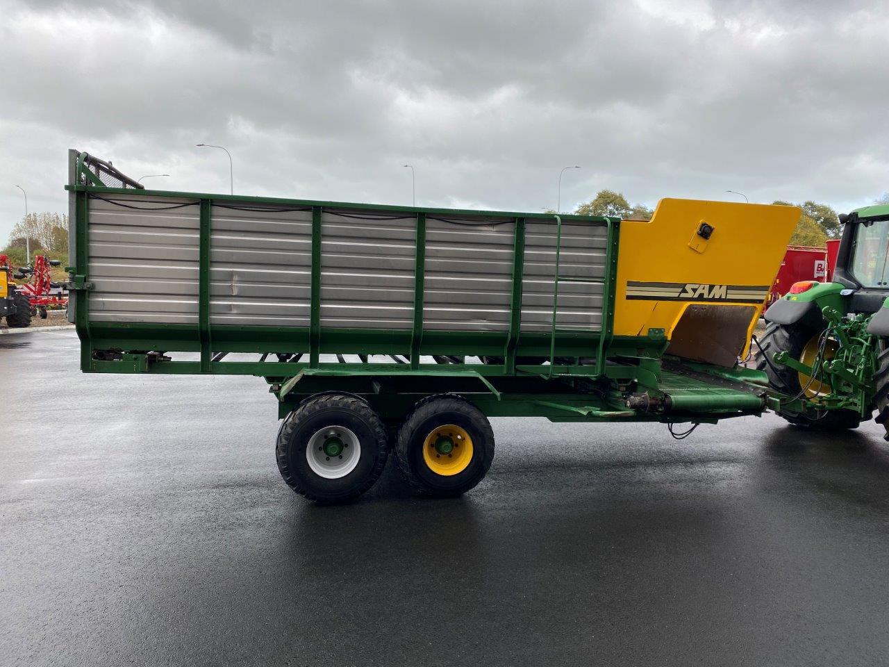 SAM SF12 Silage Wagon bline