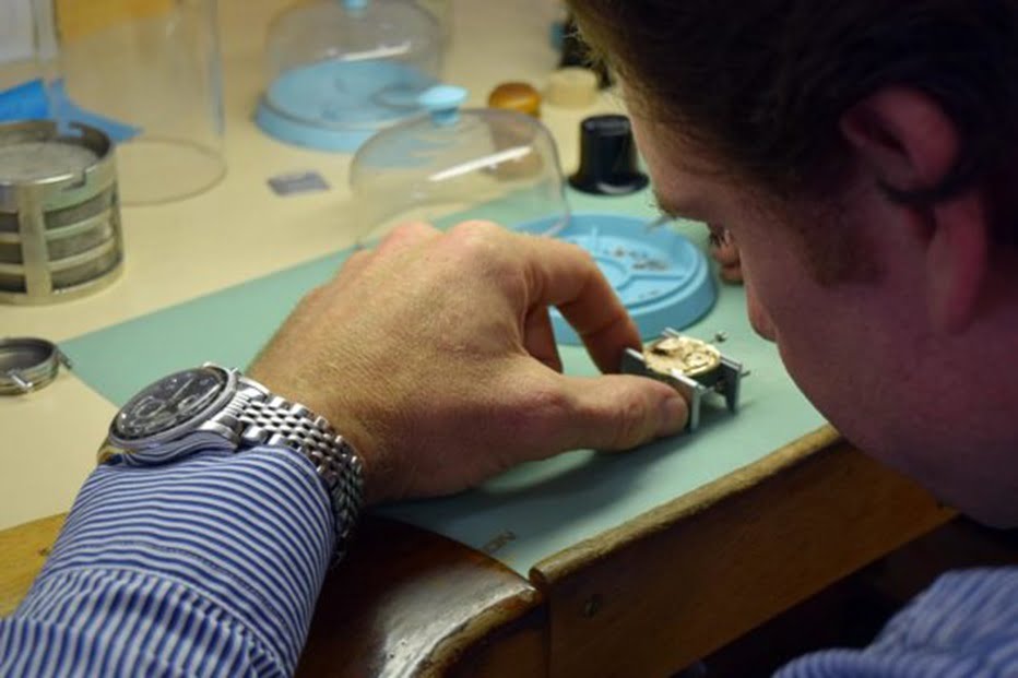 Watch Repair Adelaide Tips to Keep Your Timepiece in Good Shape