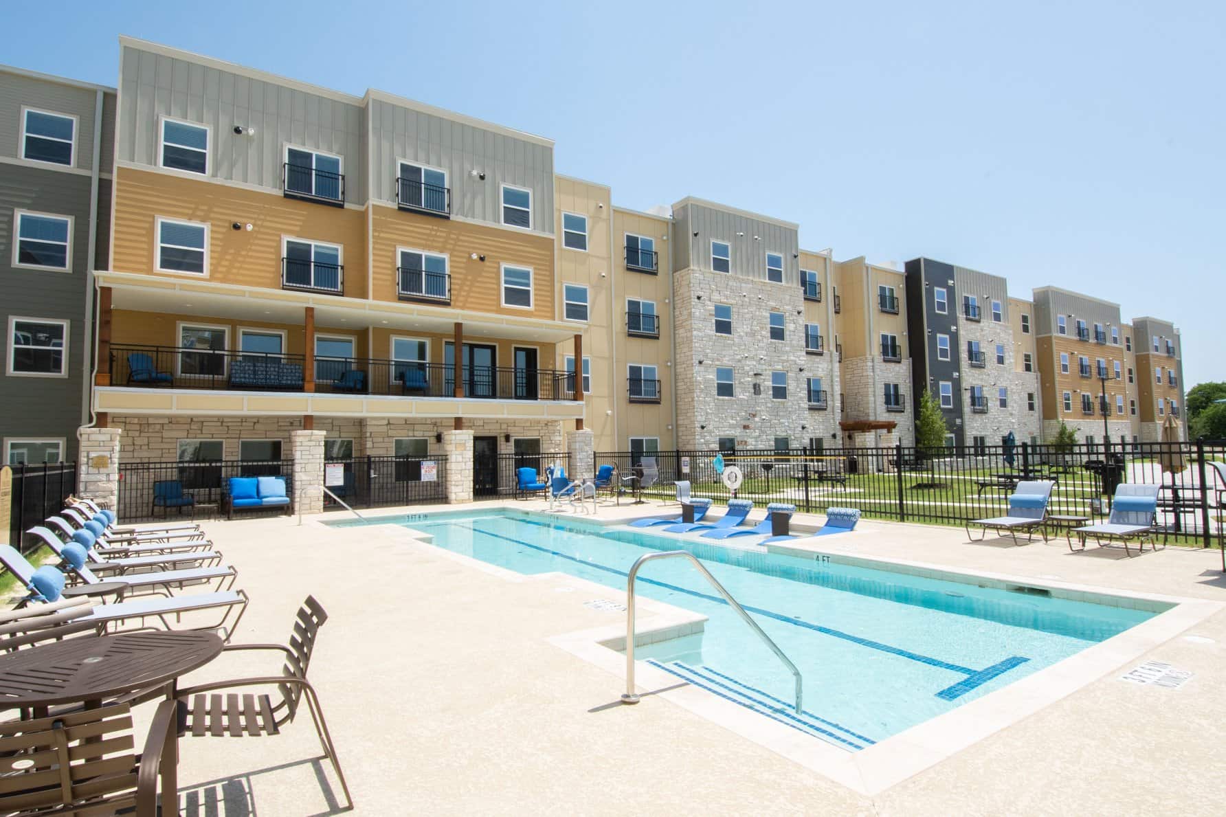 Sansom Ridge Apartments er Group