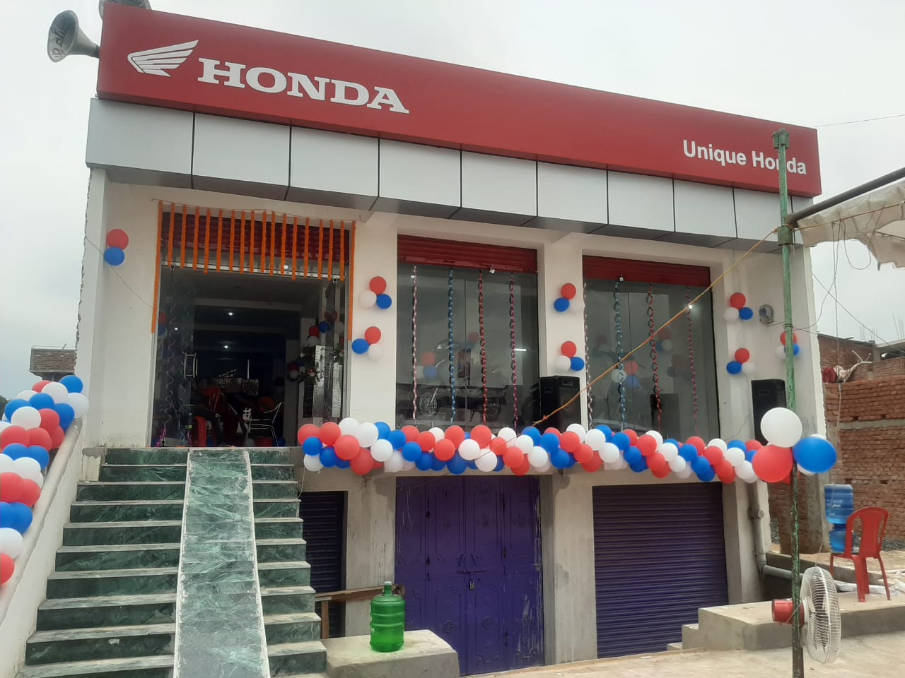 UNIQUE HONDA SHOWROOM JAGDISHPUR WEB GRANTOR