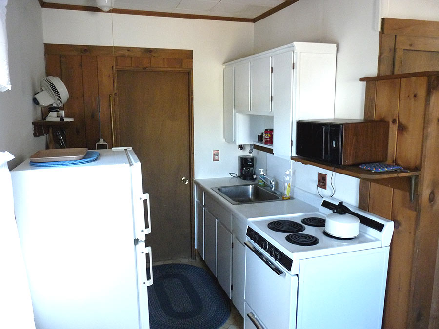 1 Bedroom Cottage 1 By The Sea