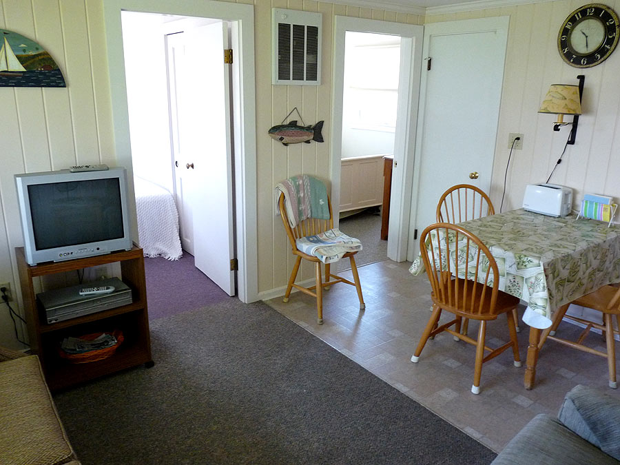 2 Bedroom Cottage 4 By The Sea