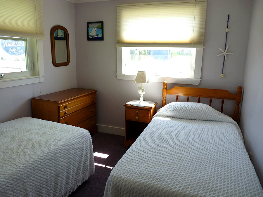 2 Bedroom Cottage 4 By The Sea