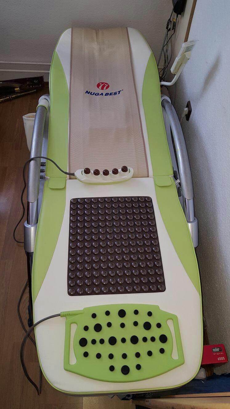 Massagebett Nuga Best NM5000 in 47137 Duisburg for €1,500.00 for sale
