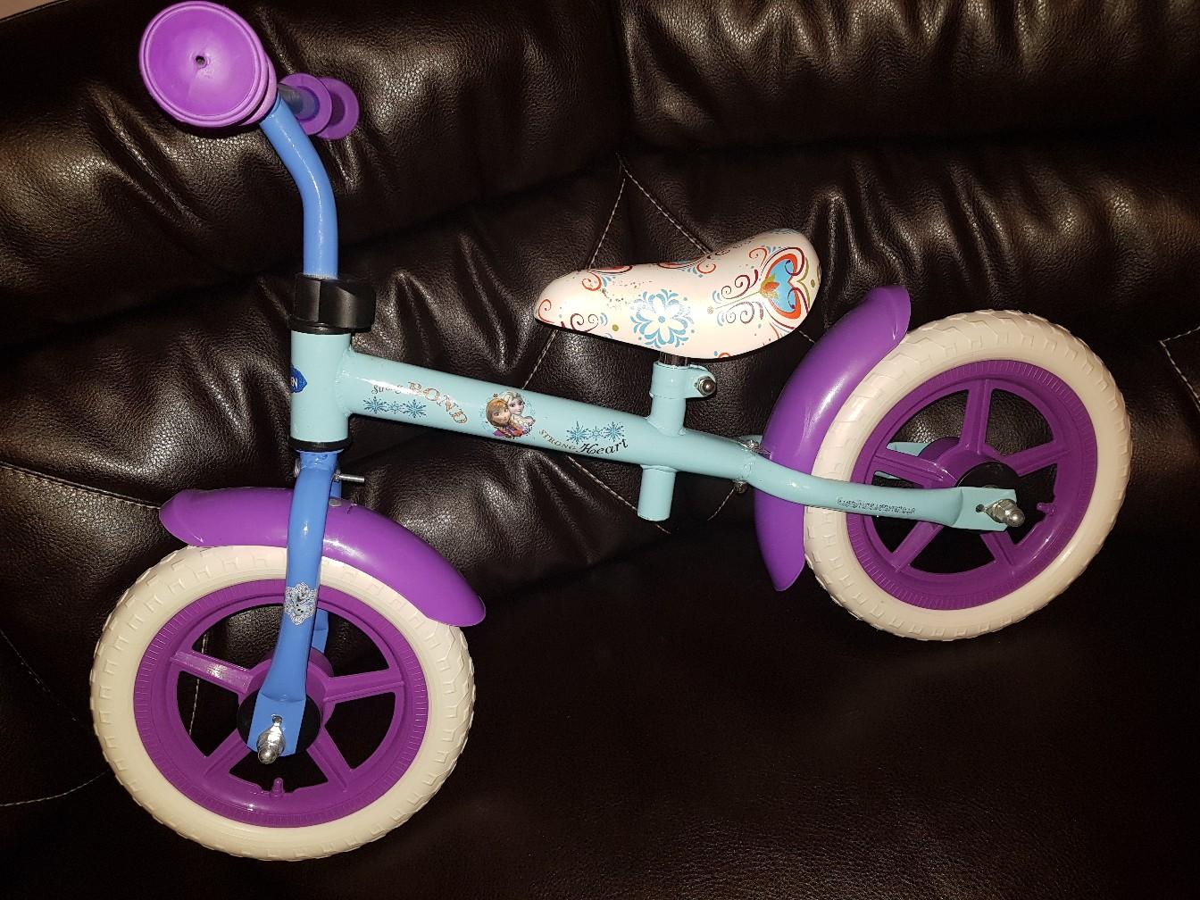 Frozen balance bike in DH9 Stanley for £20.00 for sale Shpock