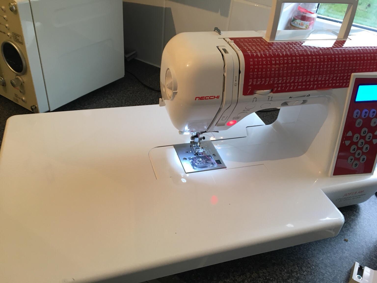 Necchi Sofia 300 sewing machine in OL16 Rochdale für 180,00 £ zum