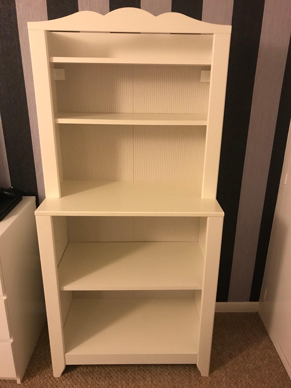 IKEA White shelf unit in SE12 Lewisham for £15.00 for sale Shpock