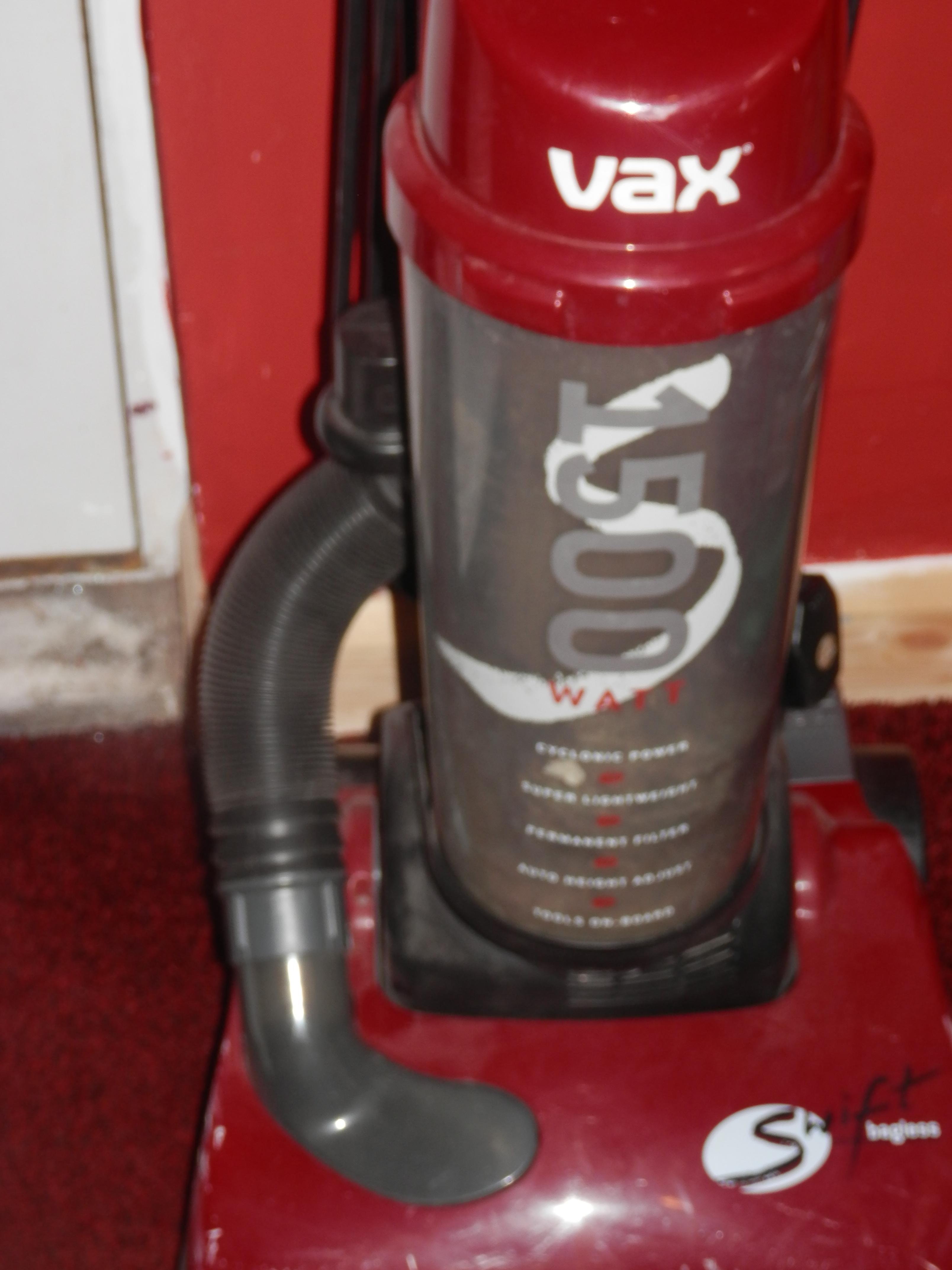 VAX SWIFT 1500 WATT HOOVER in NE37 Sunderland for £10.00 for sale Shpock
