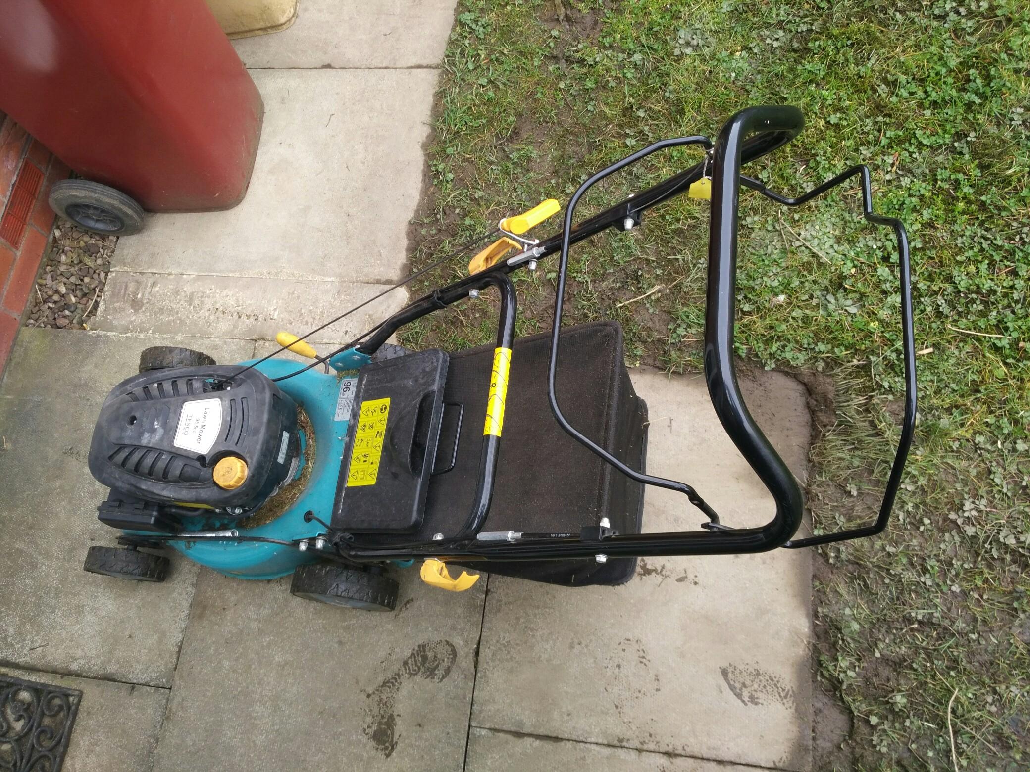 Tesco lawn mower in BL6 Bolton für 50,00 £ zum Verkauf Shpock DE
