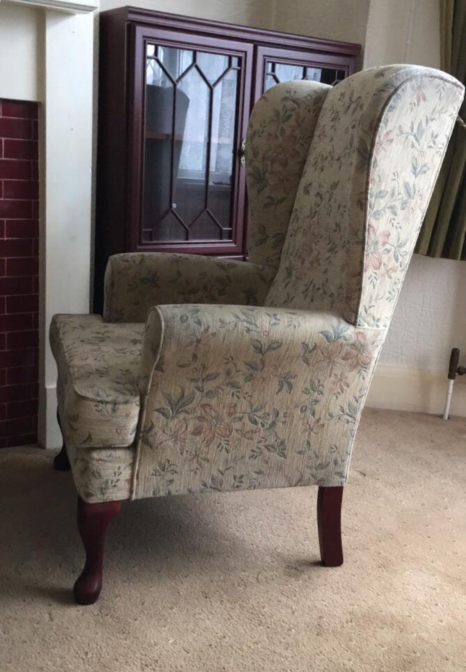 HSL Buckingham Fireside Standard Chair in ME8 Gillingham for £100.00