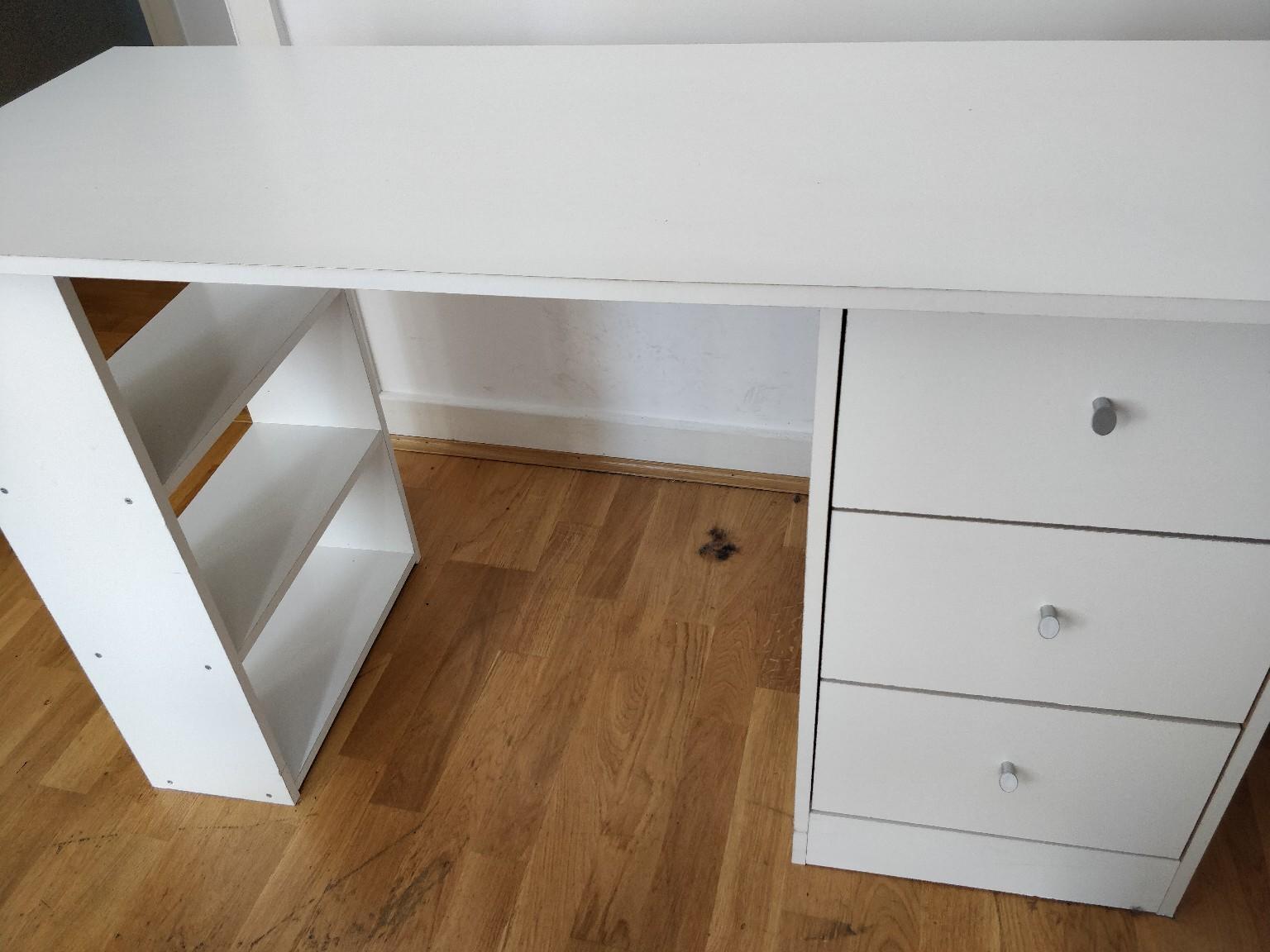 Argos White Malibu 3 Drawer Desk in E1 Hamlets für 19,99 £ zum Verkauf
