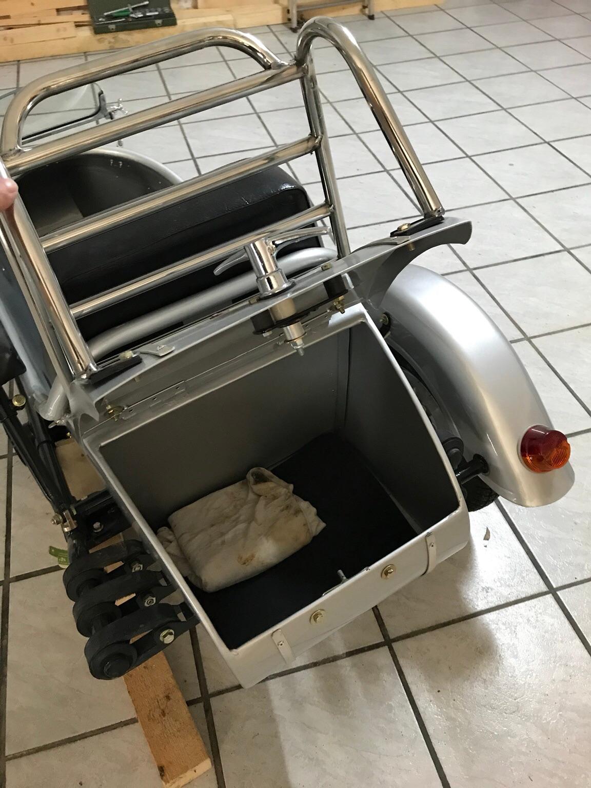 Cozy Vespa Beiwagen in 4810 Pinsdorf für 690,00 € zum Verkauf Shpock DE