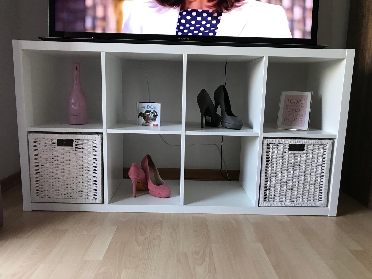 Ikea Kallax / Expedit Regal, 2x4 und 4x4 in 5061 Elsbethen für € 49,00