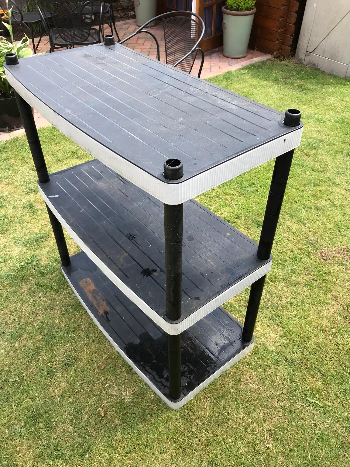 Keter Plastic shelving in WA13 Lymm for £5.00 for sale Shpock