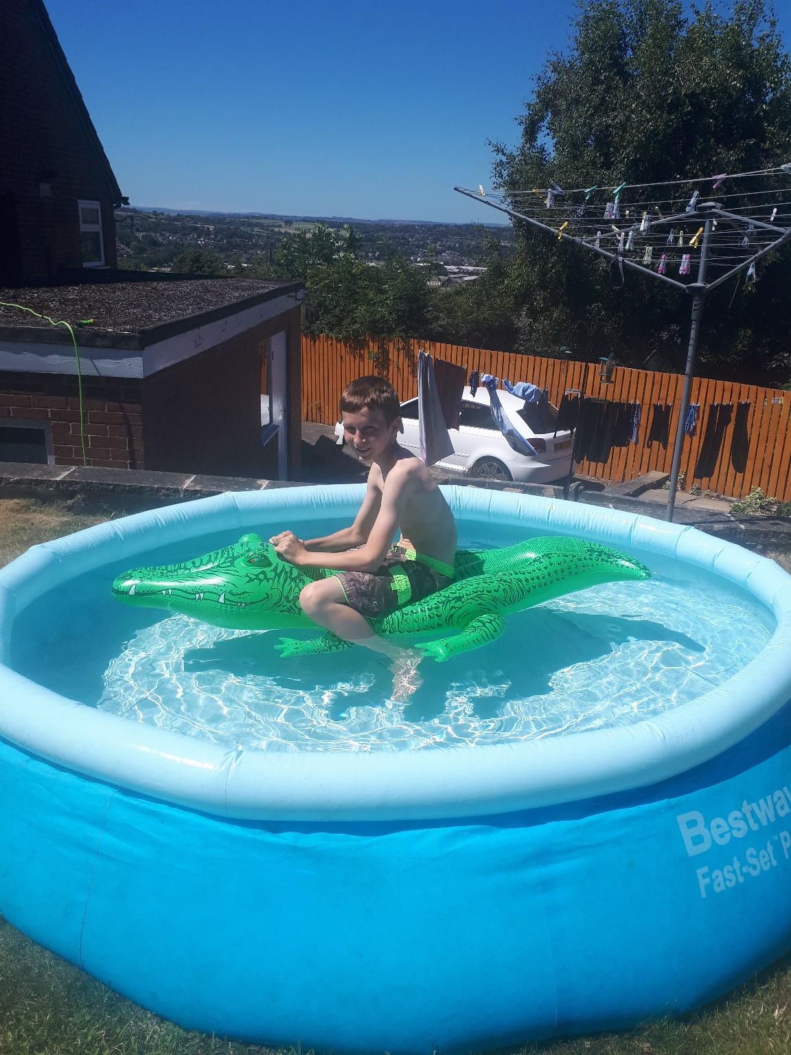 Easy setup paddling pool in WF15 Kirklees for £15.00 for sale Shpock