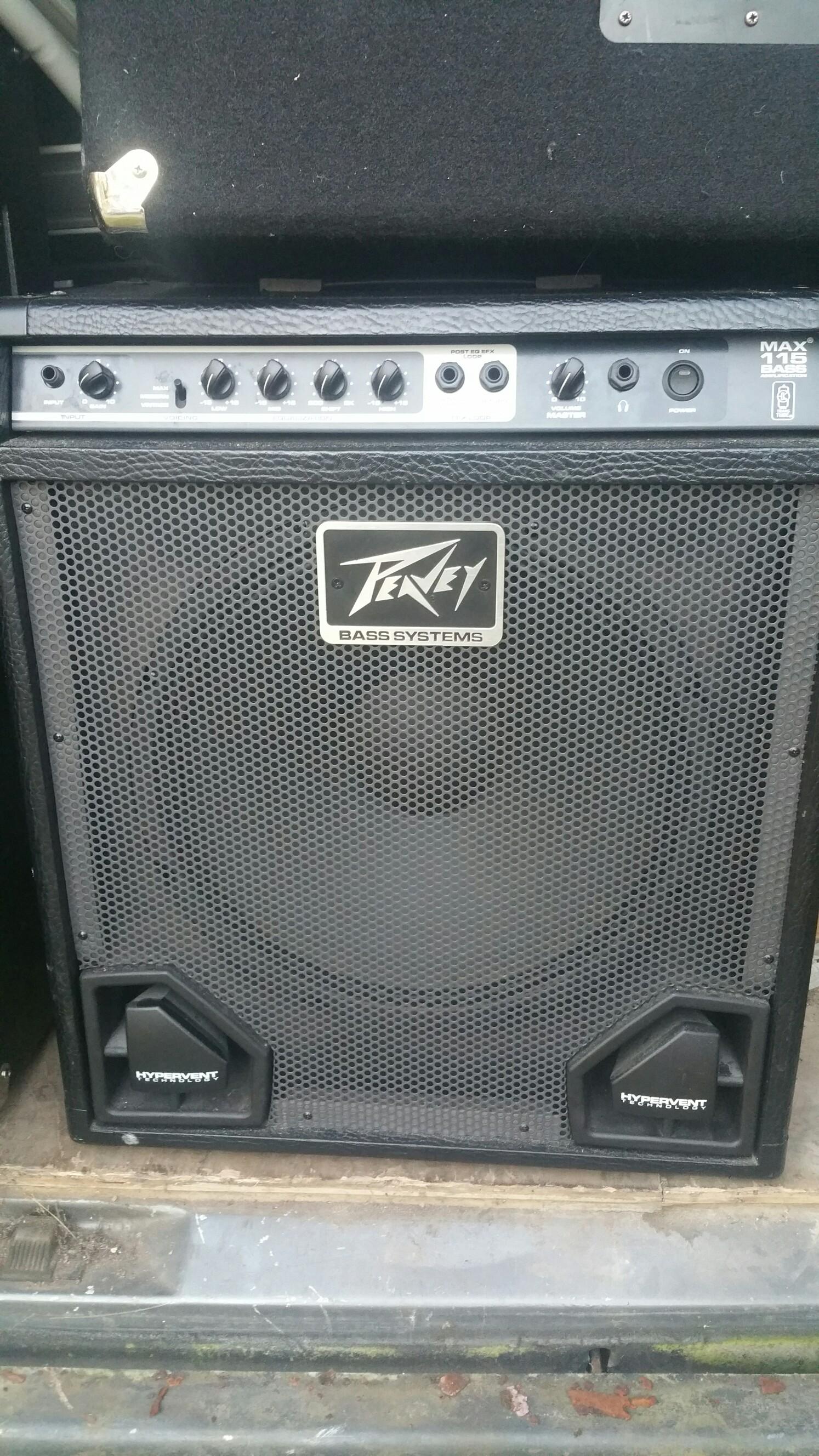 Peavey Max 115 Bass Amp / Combo in CV12 Bedworth for £90.00 for sale