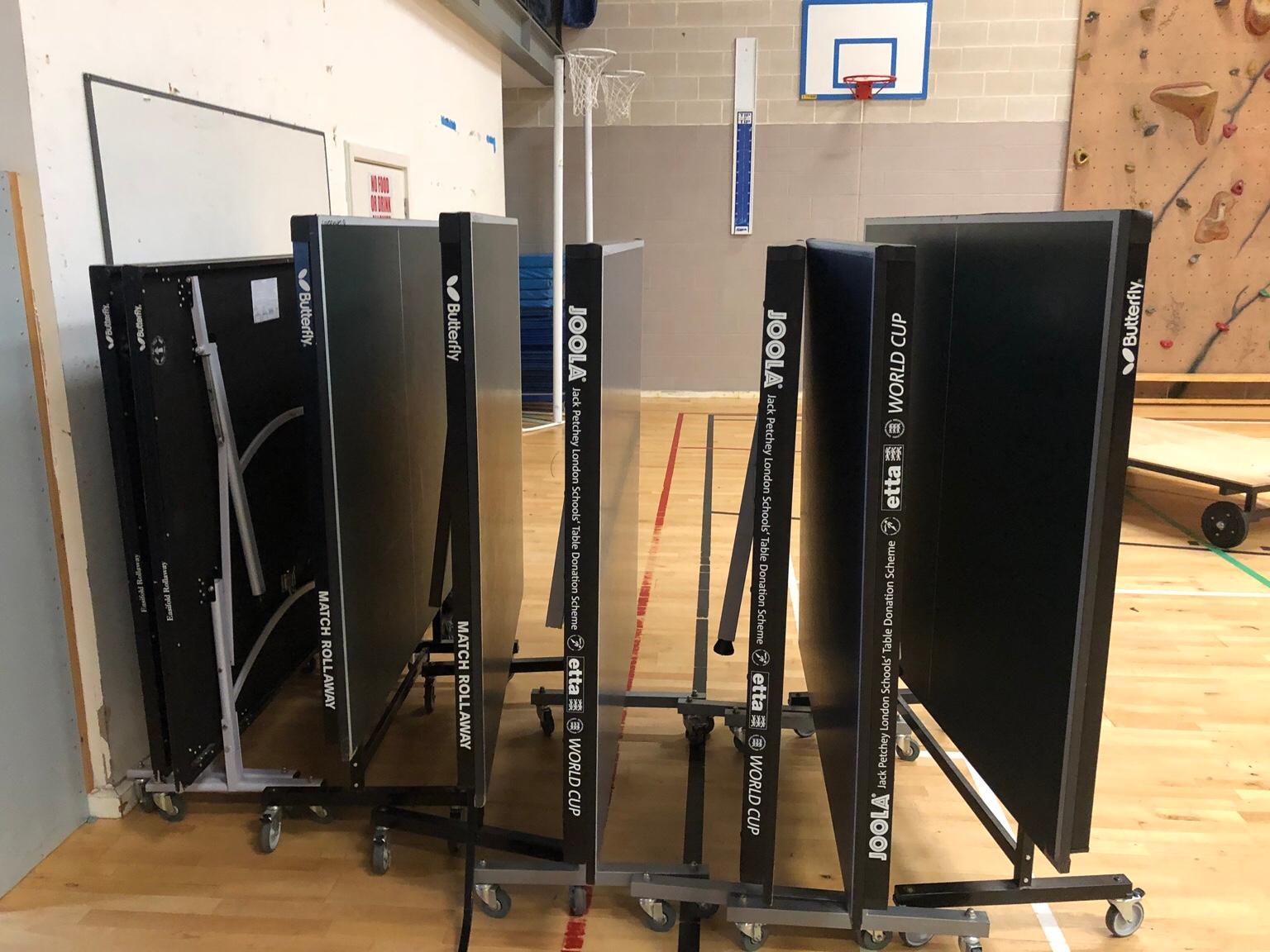 Table Tennis Tables in SE12 Royal Borough of Greenwich für £ 20,00 zum