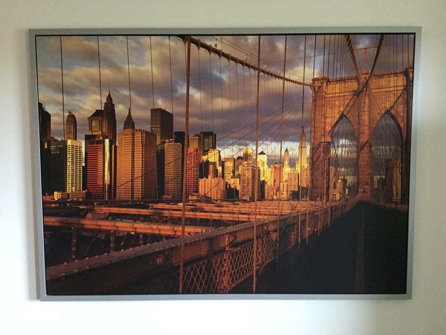 Ikea Vilshult Series Brooklyn Bridge in NW6 London for £10.00 for