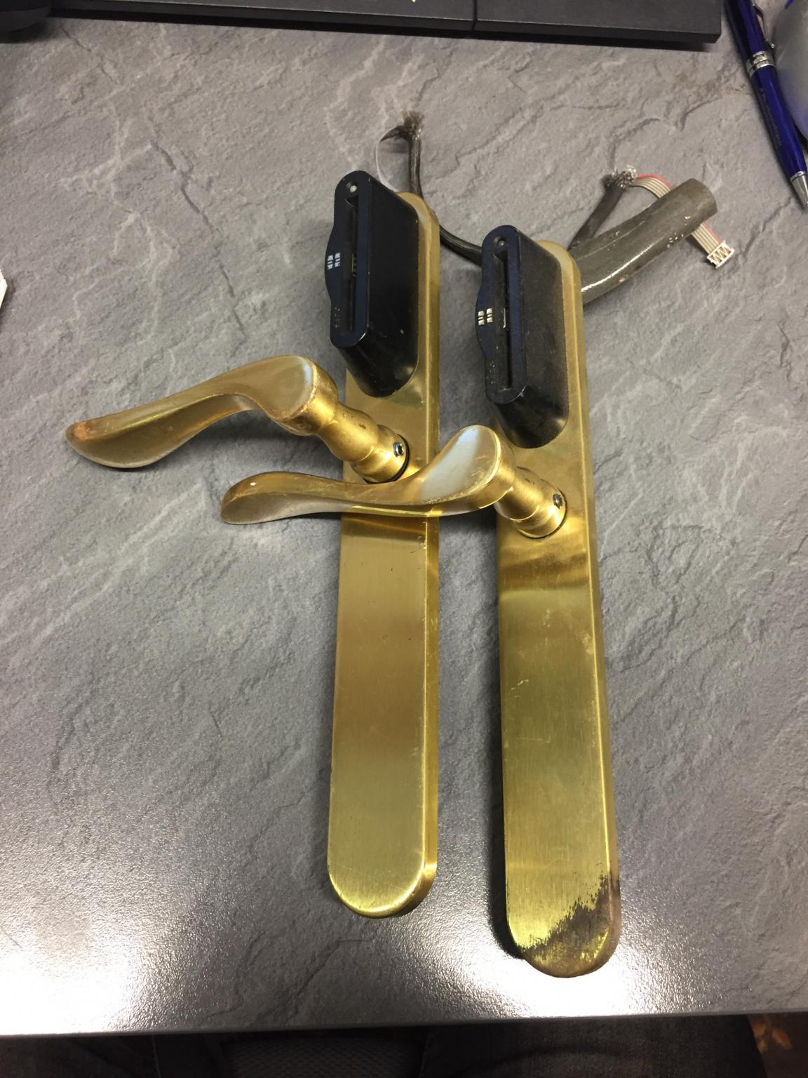 Salto Keycard Schließsystem Türschloss in 6533 Fiss for €600.00 for