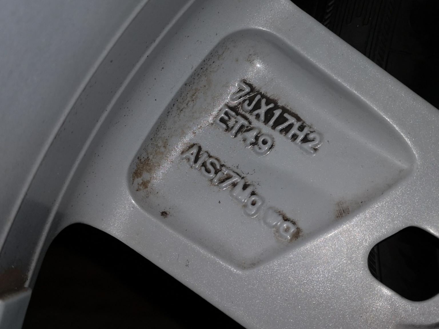 Original Seat Leon Dynamic 2 17 Zoll Felgen in 36208 Wildeck for €500.