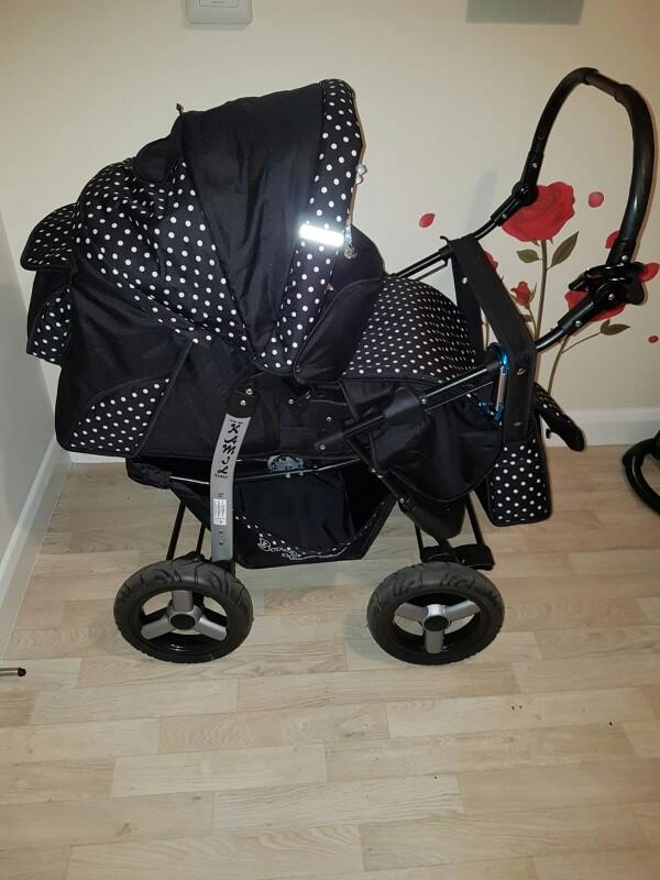 pram / travel system in Middlesbrough für 60,00 £ zum Verkauf Shpock DE