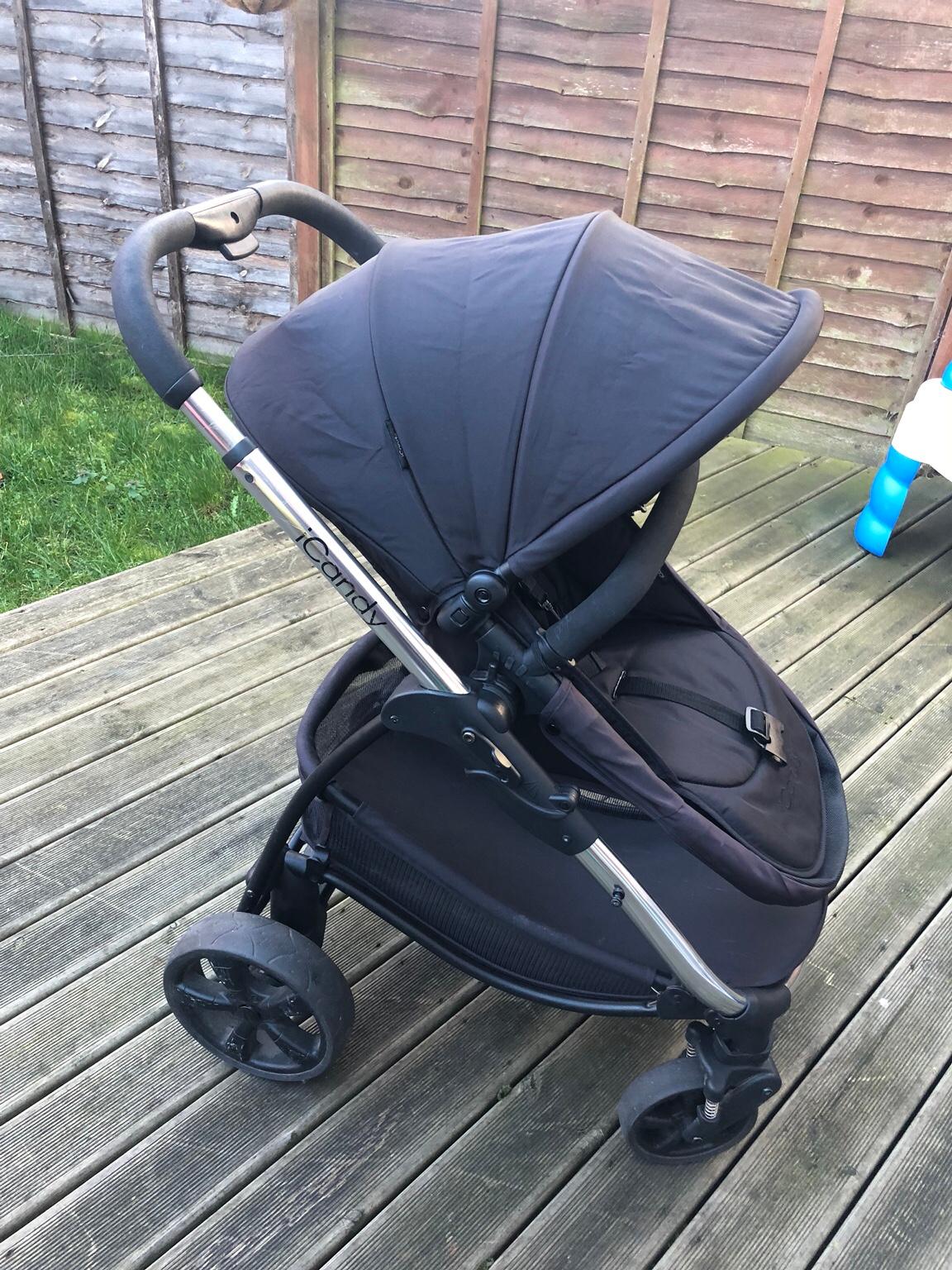iCandy Strawberry 2 Stroller/carrycot in CO4 Colchester for £110.00 for