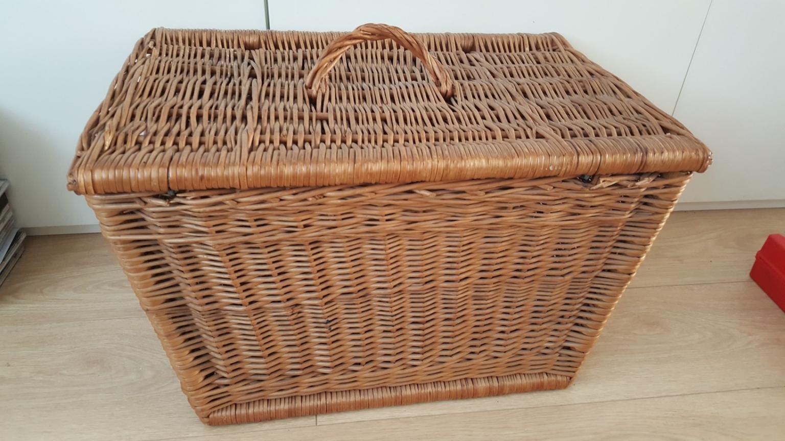 FORTNUM & MASON HAMPER BASKET USED F&M in NW11 for £30.00 for