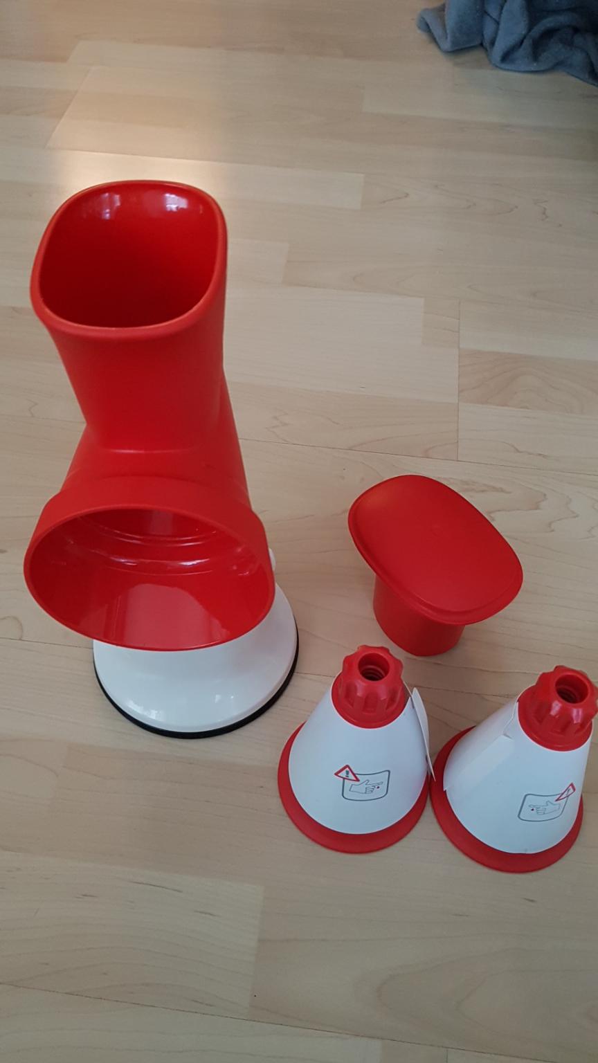 Tupperware "Reibe Meister" in 6170 Zirl für € 40,00 zum Verkauf | Shpock AT