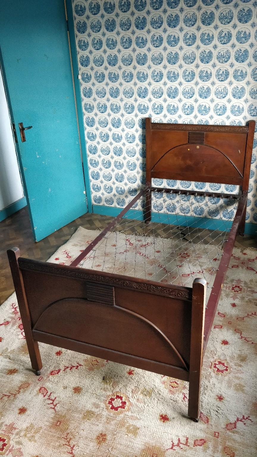 Antique Vintage Vono Single Bed Frame in SK8 Stockport for £20.00 for