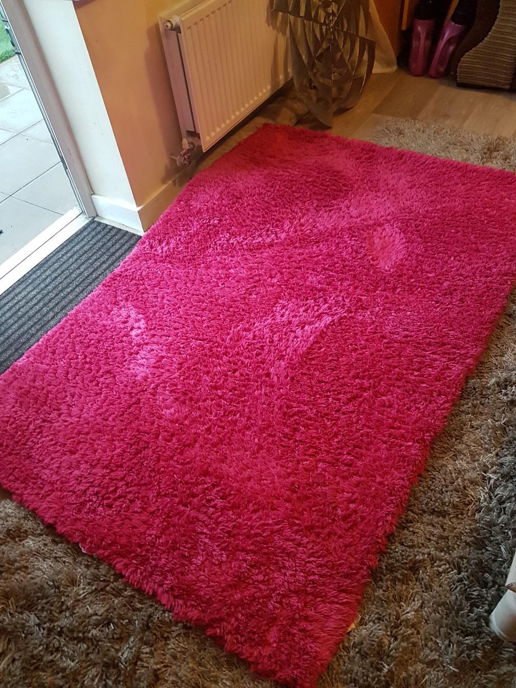 pink rug in B33 Birmingham for £15.00 for sale Shpock