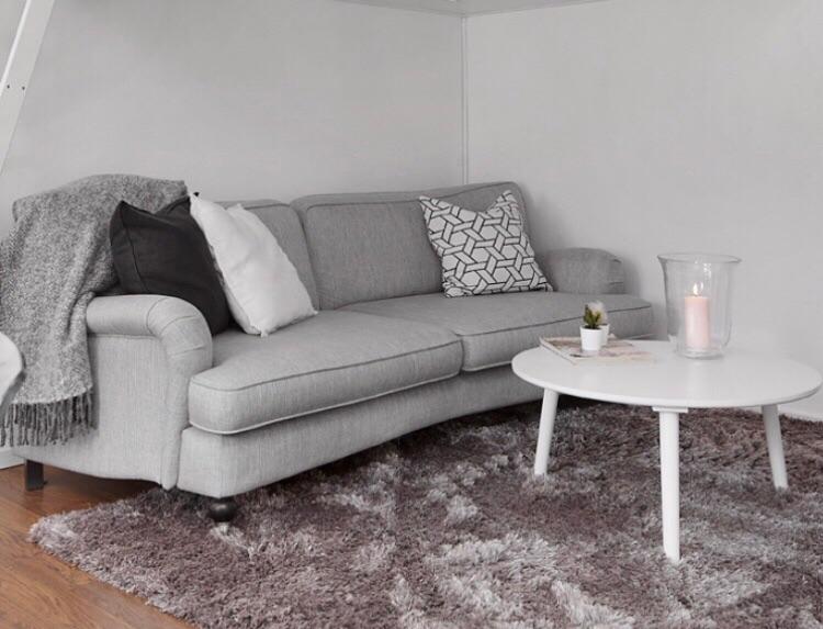 madison soffa 3 sits mio Hampton Soffa Svängd Mio (3 Sits) In 11249 Stockholm For Sek 4,000.00 For Sale | Shpock