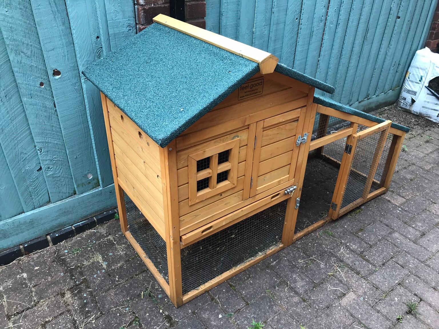 Rabbit hutch and run + more in CV3 Coventry for £60.00 for sale Shpock