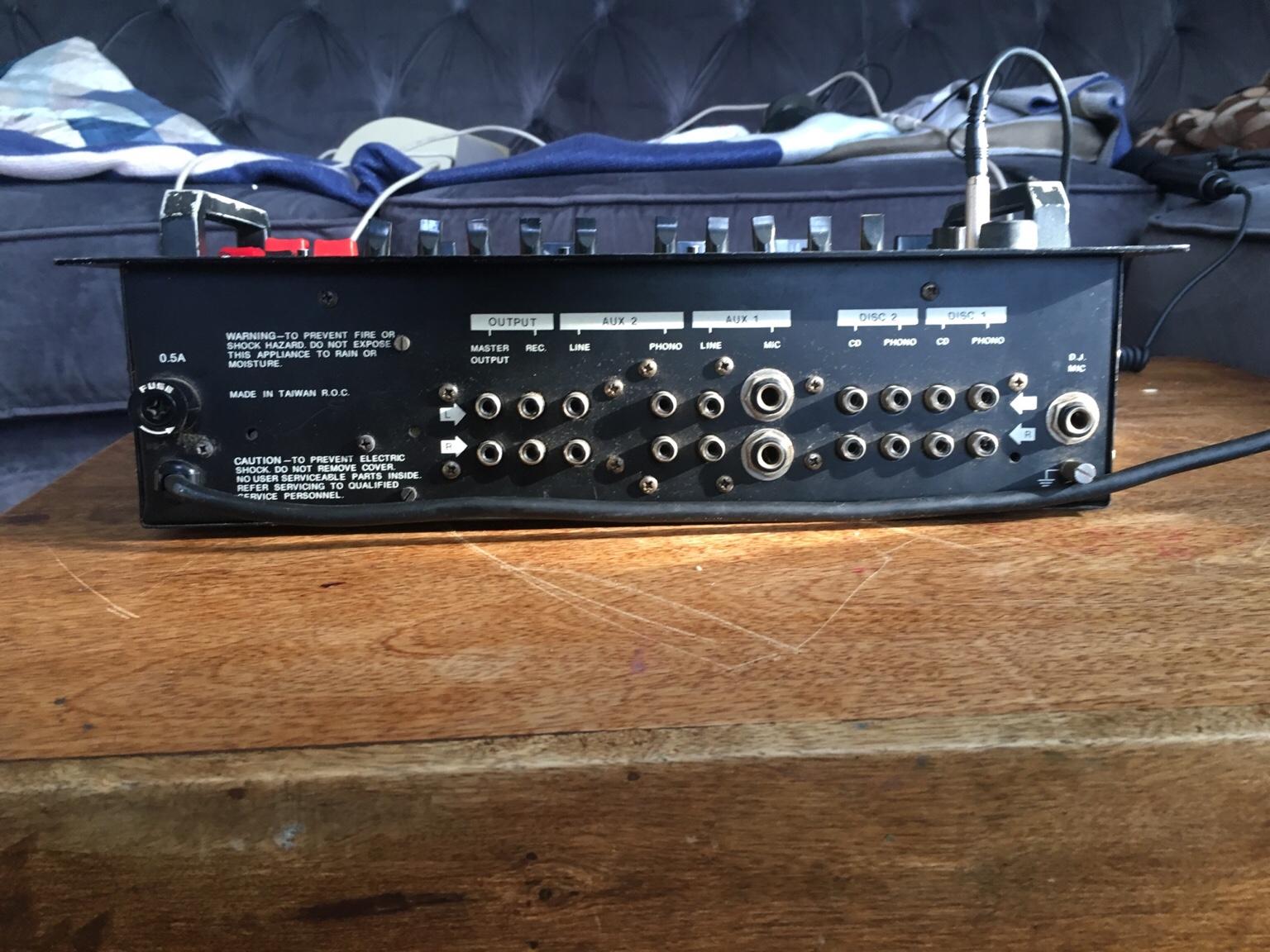 SOUNDLAB DJ Mixer VME605 in SE15 London for £19.99 for sale Shpock