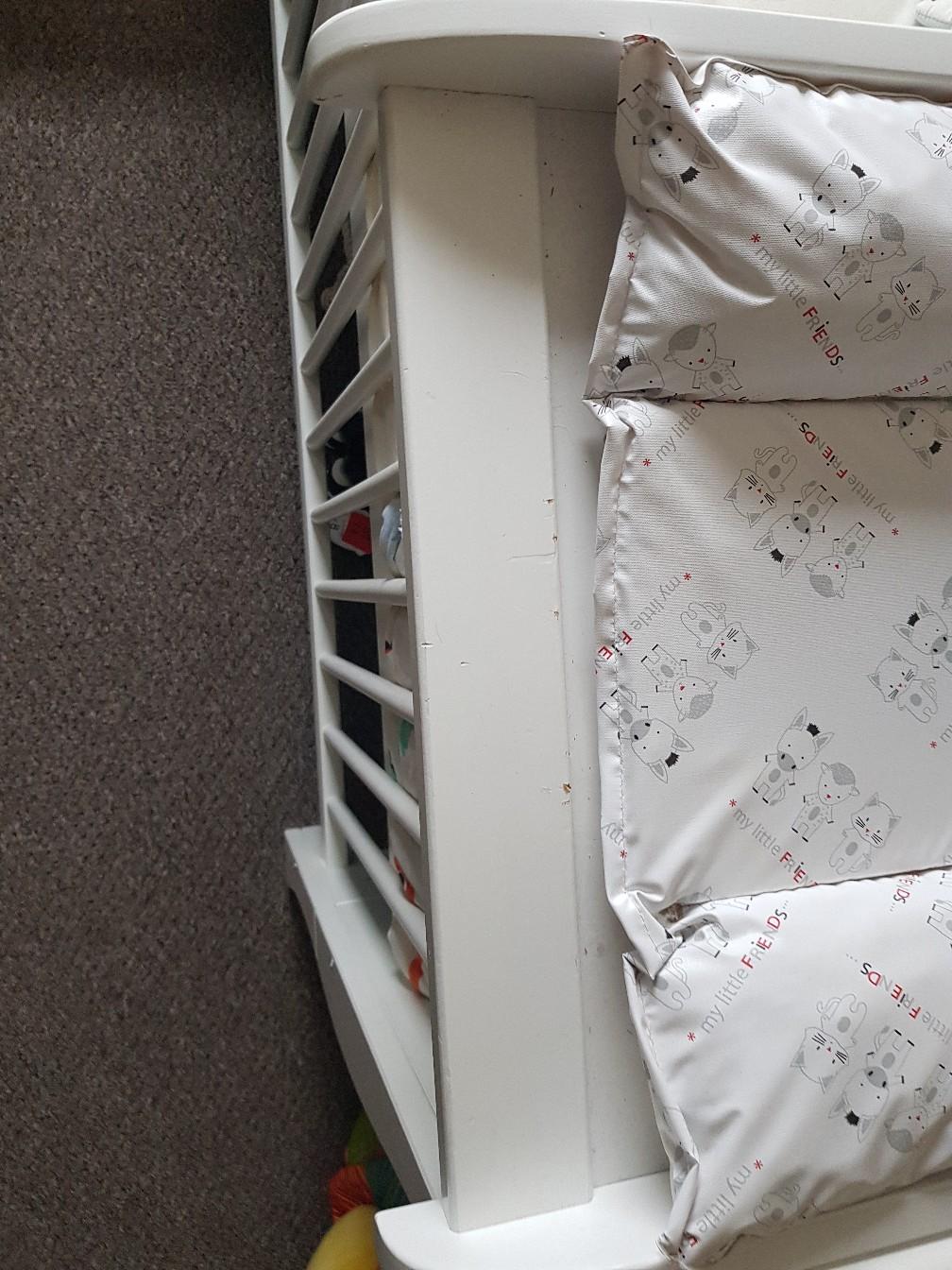 White Cot Top Changer + Change Mat in WS8 Walsall for £8.00 for sale
