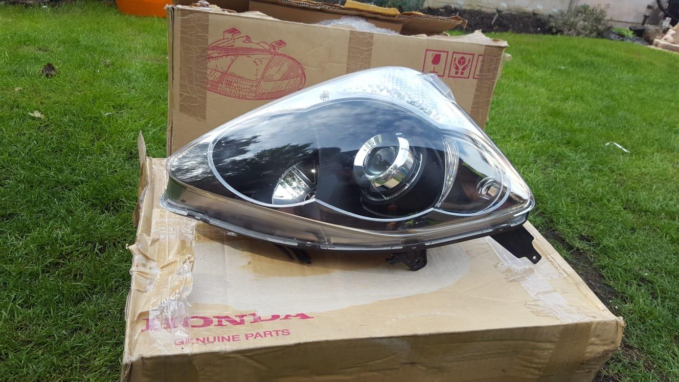 facelift headlights for honda civic ep3 in B69 Sandwell for £150.00 for