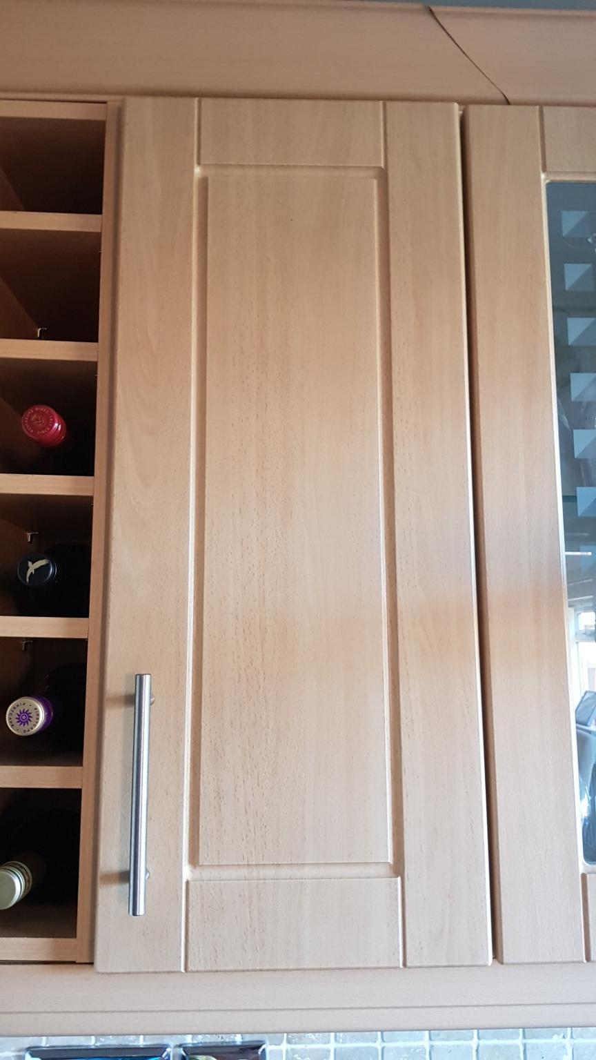 beech kitchen cupboard doors 300mm tall b&q in Rochdale for £50.00 for