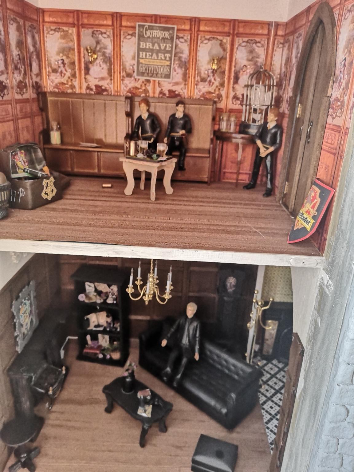 Dolls House Emporium Cumberland Castle in Middleton St for £175.