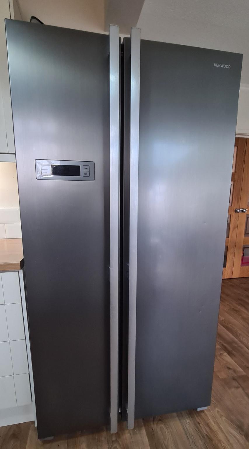 kenwood side by side American fridge freezer in LE18 Oadby and Wigston