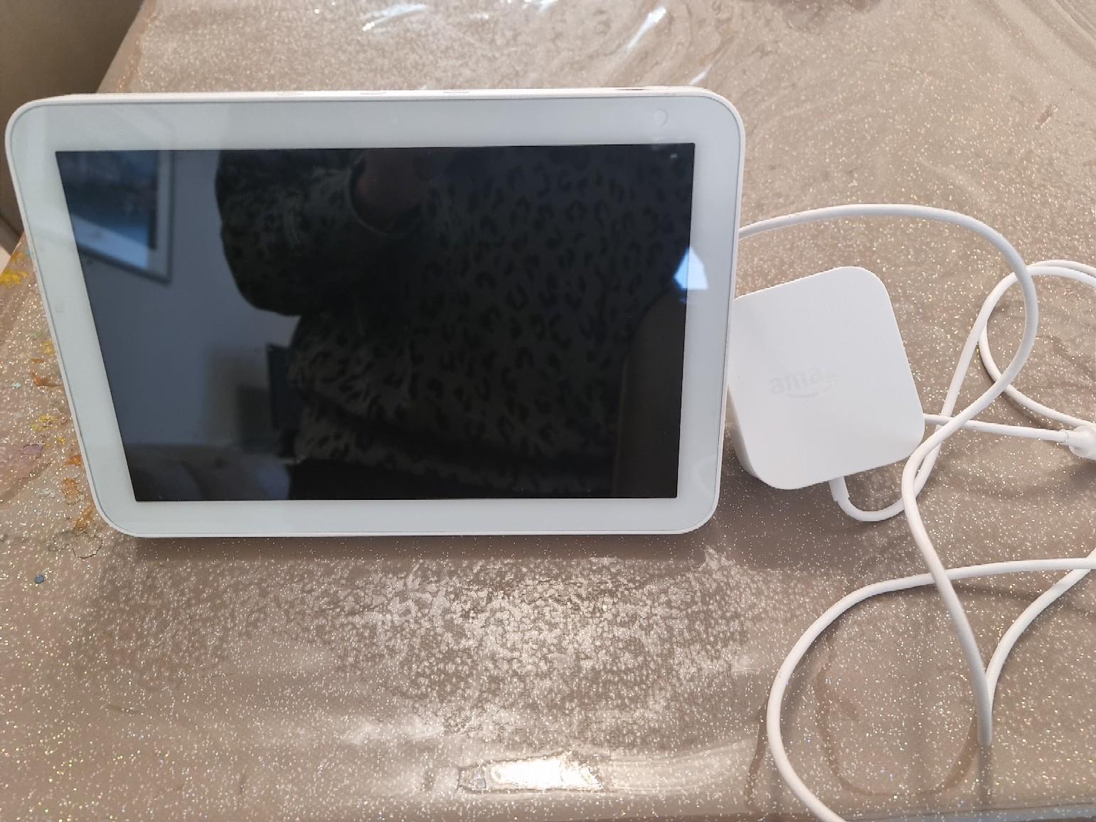 alexa show 8 first gen in NW4 London for £30.00 for sale Shpock