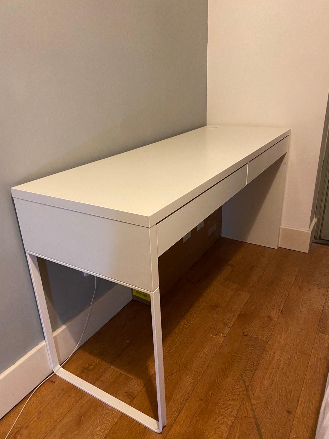 Micke IKEA desk in SE1 London for £50.00 for sale Shpock