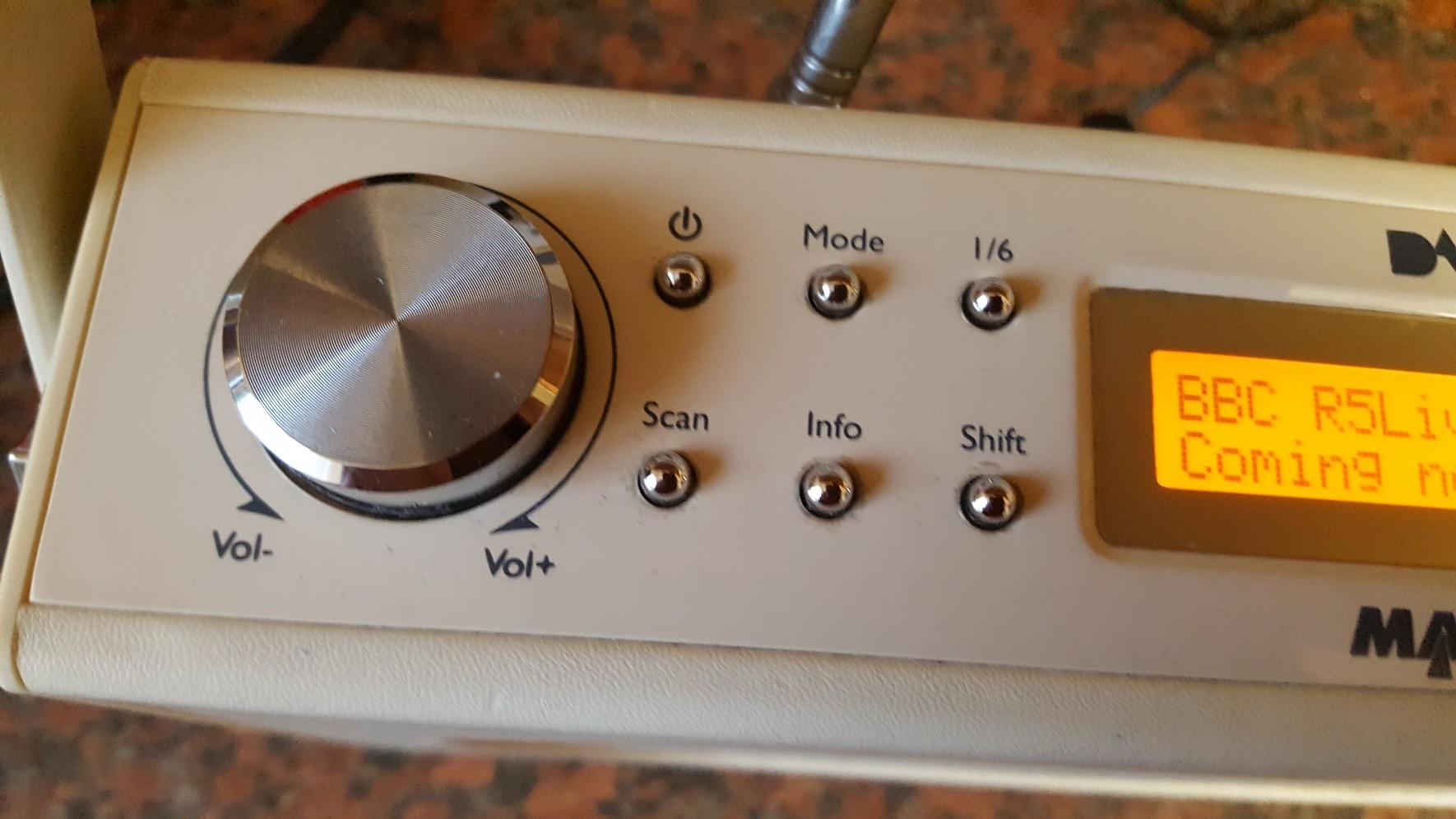 maxtek portable DAB/FM Bluetooth Radio in M12 Manchester für 20,00 £ zum Verkauf Shpock DE