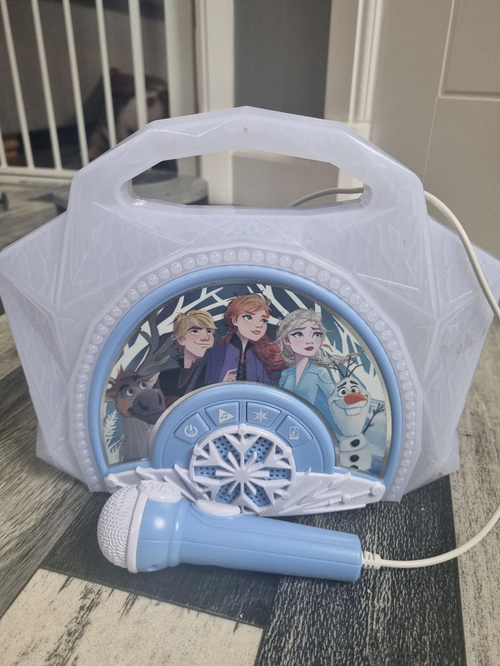 frozen 2 sing along boombox in B63 Dudley for £5.00 for sale | Shpock