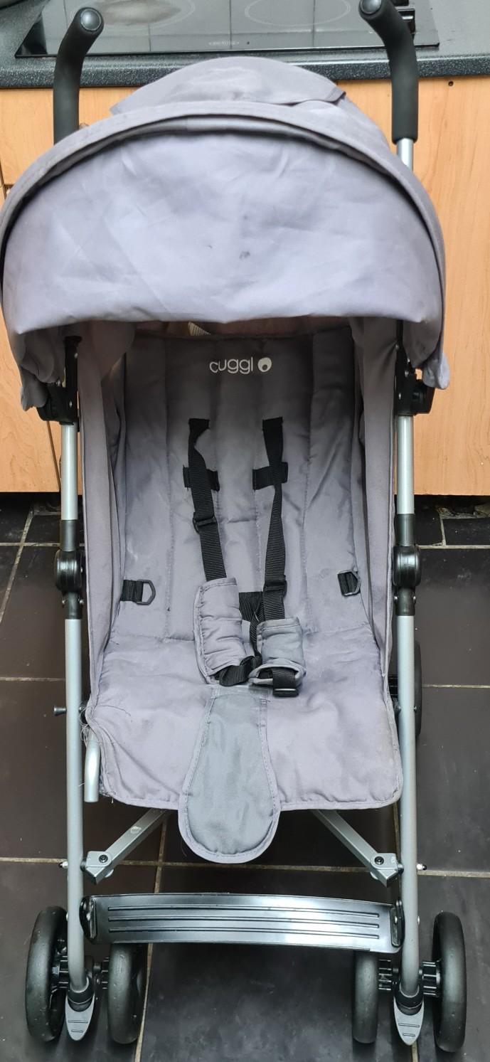 Cuggl Cedar Deluxe Pushchair Pram Stroller in WV10 Wolverhampton für £