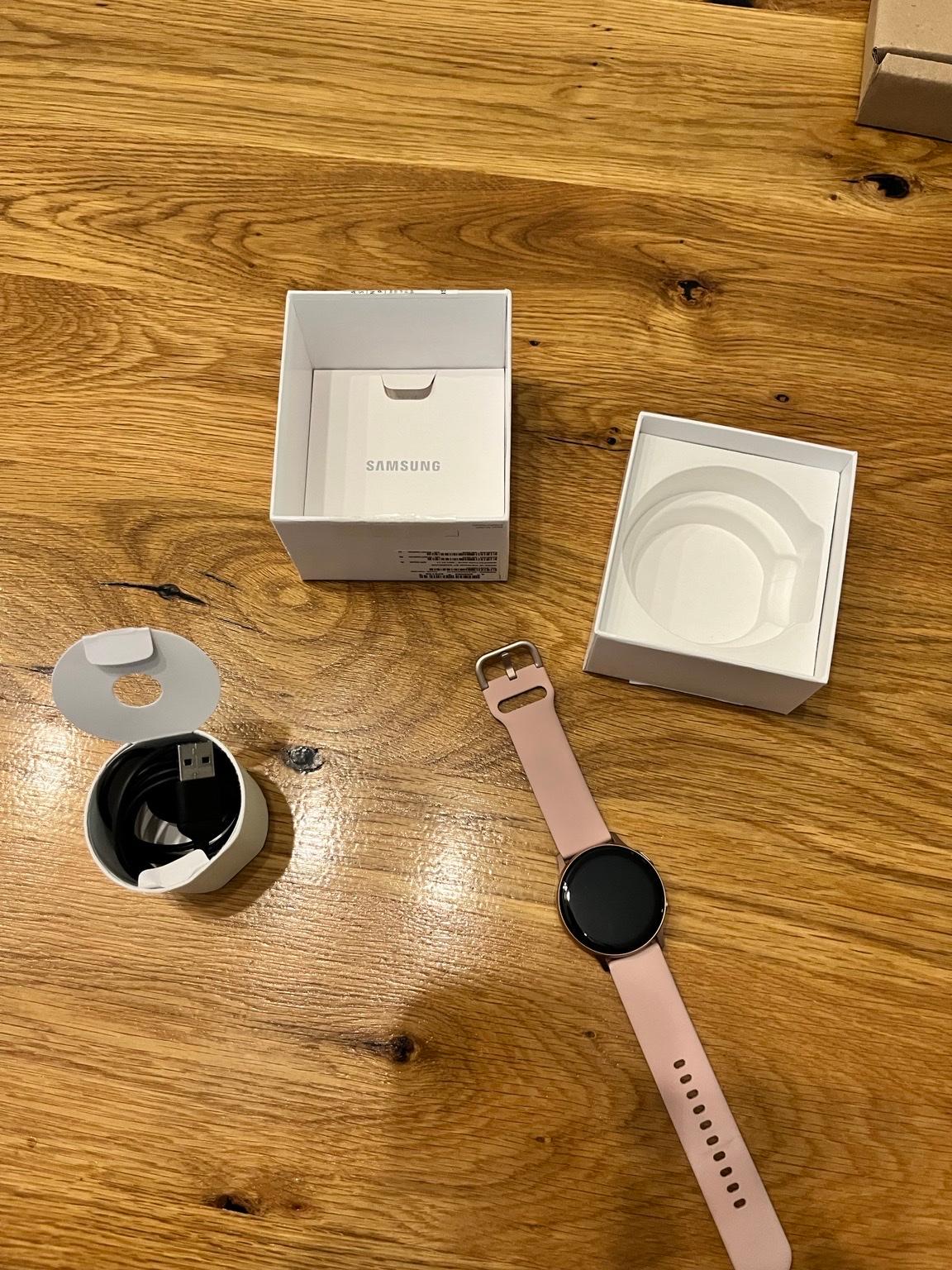 Samsung Galaxy Watch Activ 2 in 7412 Wolfau für € 120,00 zum Verkauf