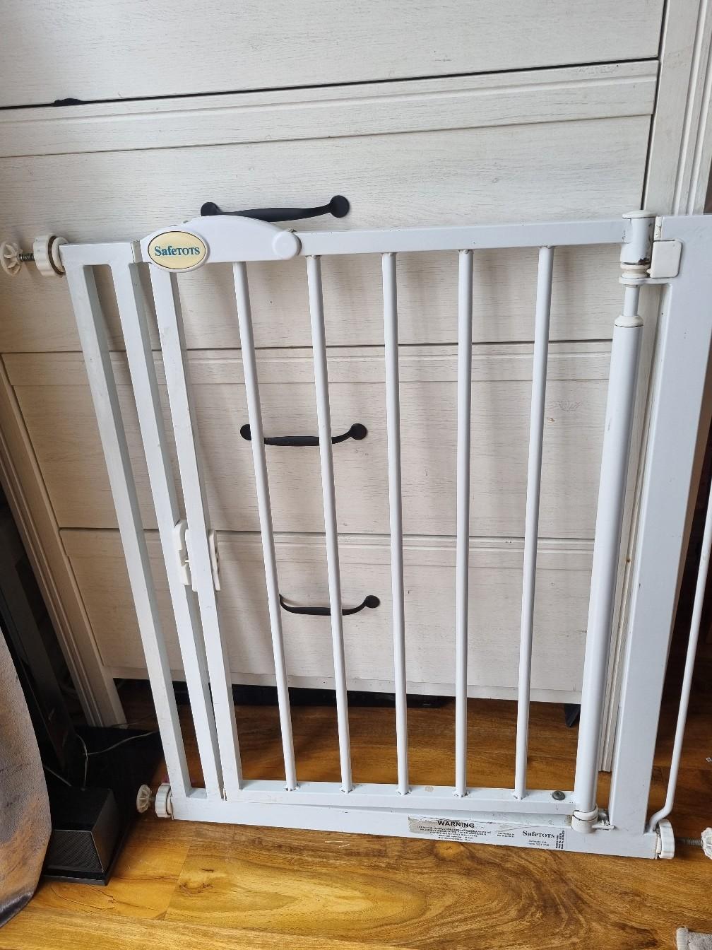 Safety Gate Safetots Stair Gate in London Borough of Bexley für 17,00