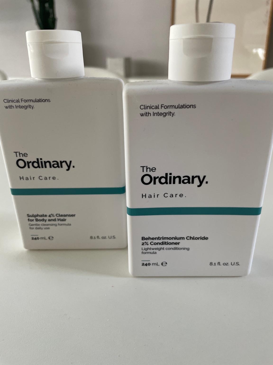The Ordinary Shampoo / Conditioner in 5261 HelpfauUttendorf für € 6,00