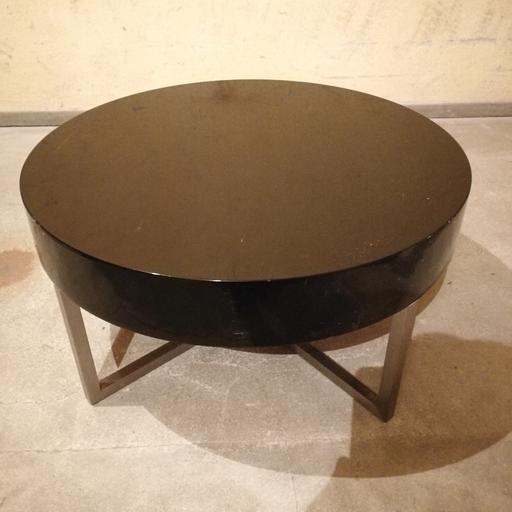 svart runt avlastningsbord Litet Svart Runt Bord, Avlastningsbord In 12132 Stockholm For Sek 250.00 For Sale | Shpock